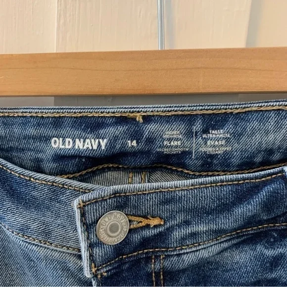 High Rise Flare Distressed Jeans - Picture 2 of 4